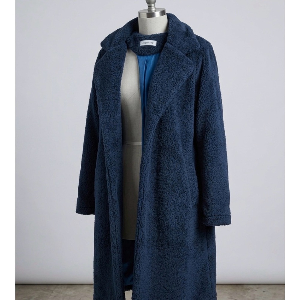 Women’s Navy Teddy Coat - Long Faux-Sherpa Jacket